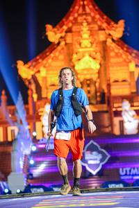 BIB: 1800, 9176
                            <button type="button" onclick="openModal(22347539)" class="btn btn-primary btn-sm float-right btn-popup" data-toggle="modal" data-target=".modal-high-quality">
                        <i class="fas fa-shopping-cart"></i> Add to Cart
                    </button>
                                            <button type="button" onclick="isThisMe(22347539, true)" class="btn btn-success btn-sm float-right btn-popup btn-isme hidden" data-toggle="tooltip" data-placement="bottom" title="นี่คือรูปของคุณใช่ไหม คลิกที่นี่เพื่อเอาเข้าอัลบั้ม">
                        <i class="fas fa-plus"></i> Add to album
                    </button>
                    <button type="button" onclick="isThisMe(22347539, false)" class="btn btn-warning btn-sm float-right btn-popup btn-isnotme hidden">
                        <i class="fas fa-ban"></i> Remove from album
                    </button>